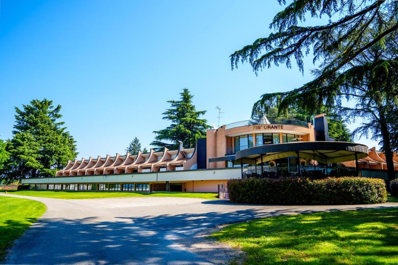 Hotel Pineta Busto Arsizio Exterior foto